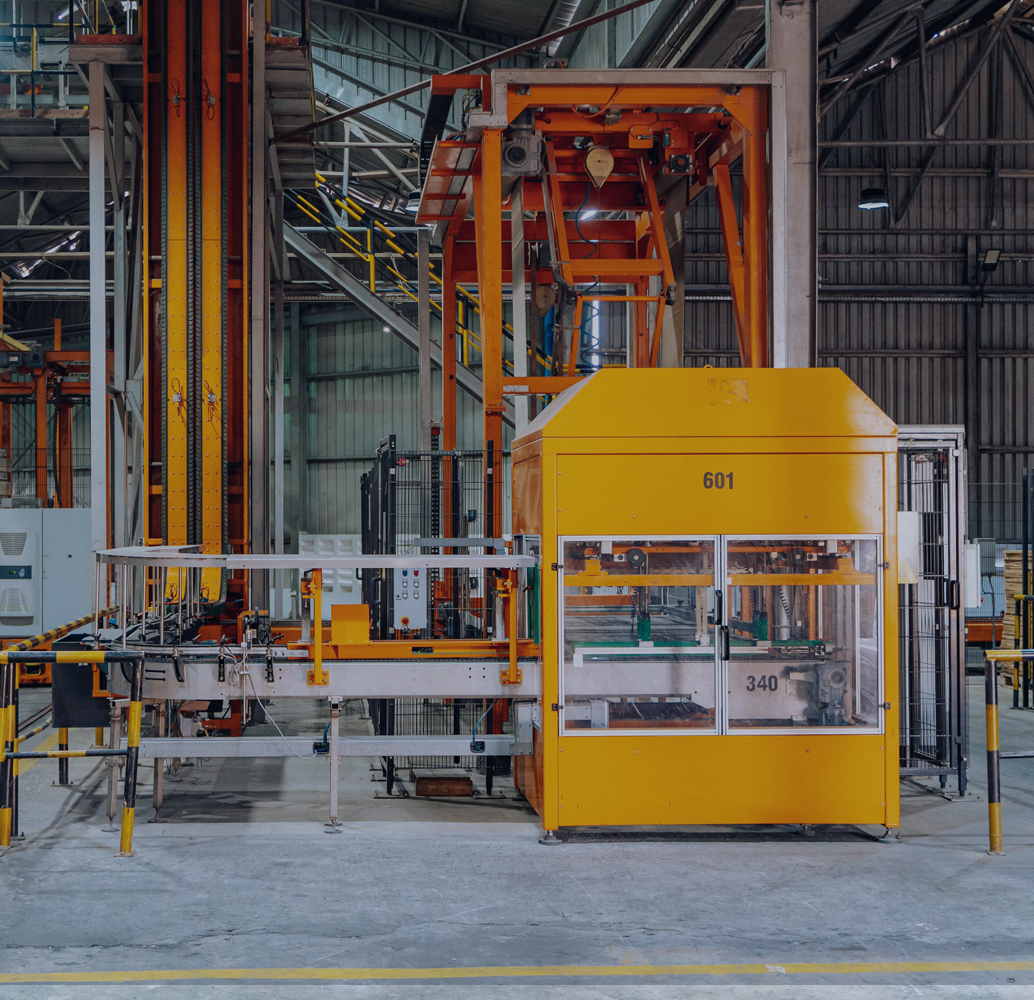 Precision hydraulic control manifold used in specialist engineering applications